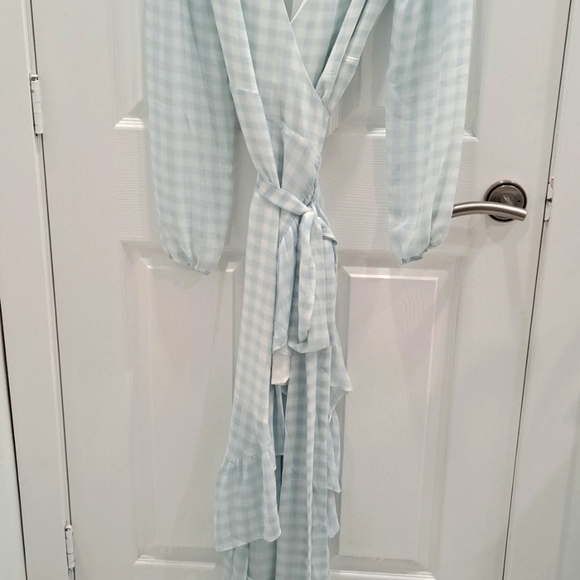 Wayf wrap dress, size 8, blue and white. - Picture 1 of 2
